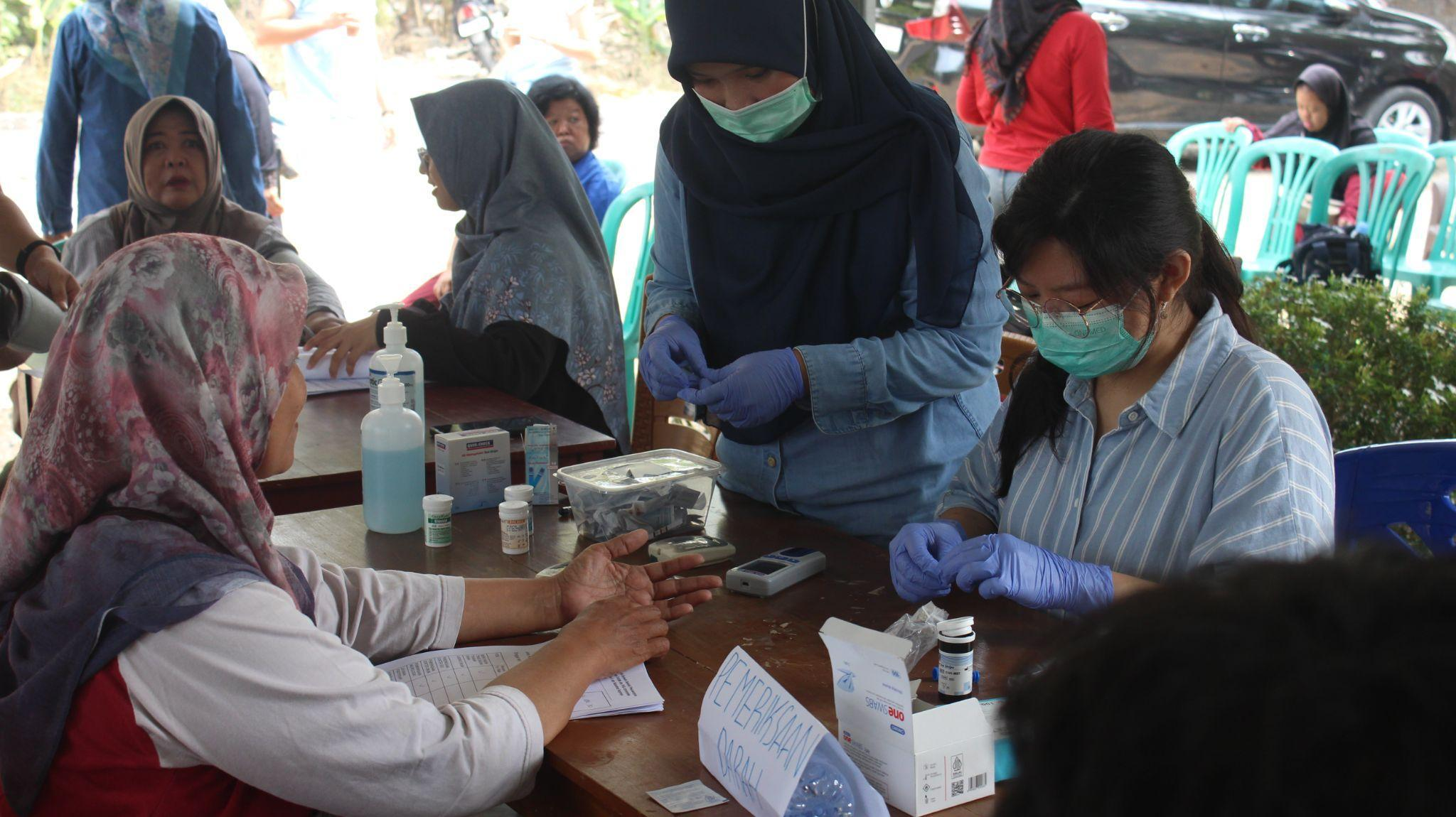 Magister Teknik Biomedis UGM Gelar Layanan Kesehatan Terpadu bagi Penyandang Disabilitas dan Pendamping