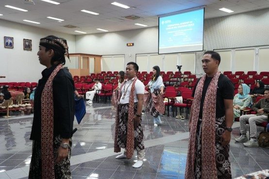 Antusias 2